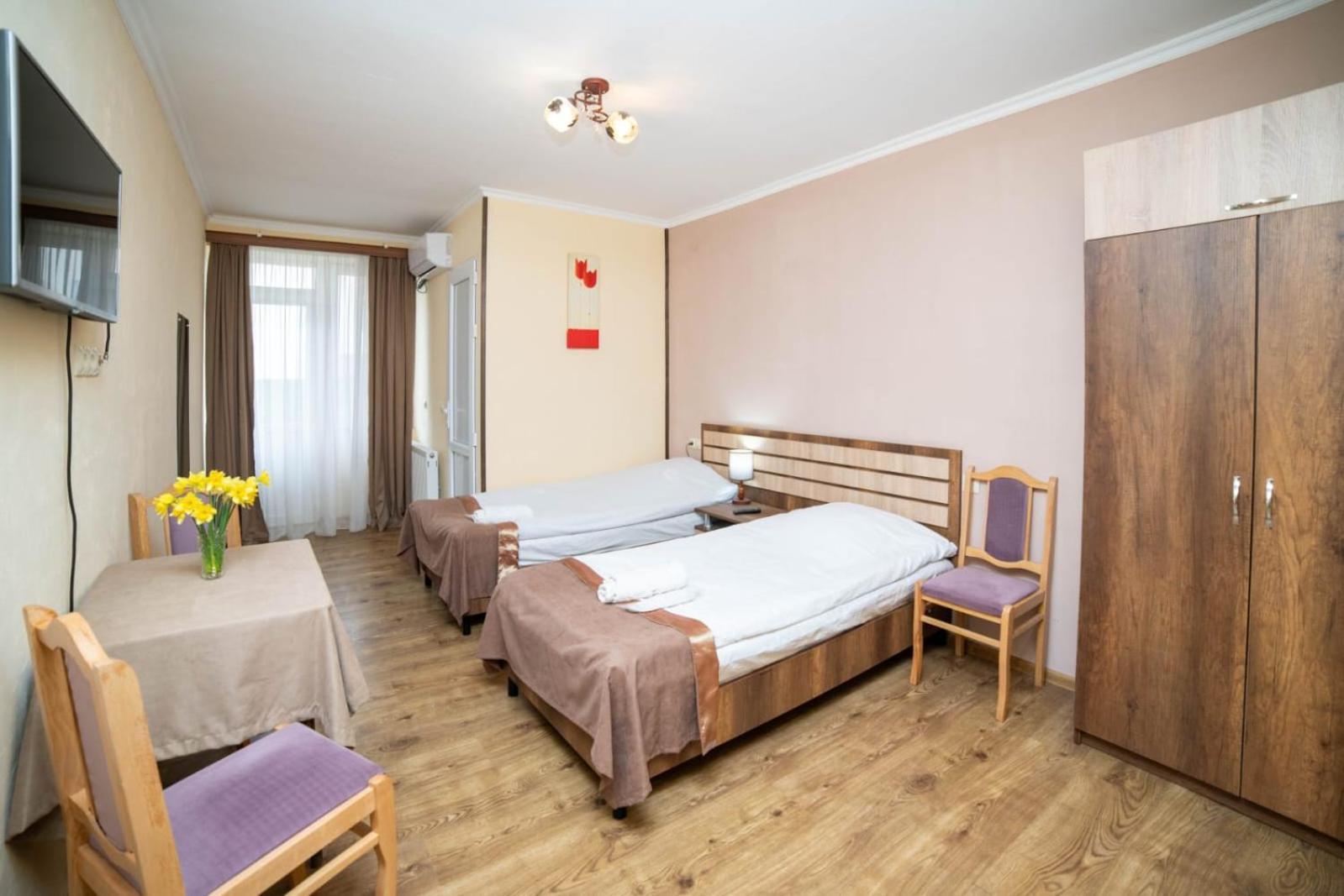 Guest House Kavkasioni 33 Telavi Buitenkant foto